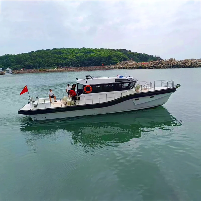 Barco de patrulla de 13.8m