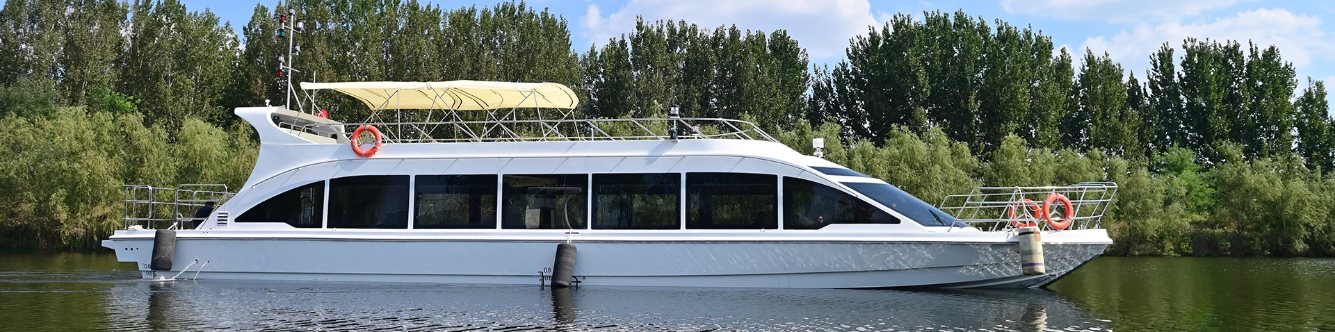 Bote de pasajeros