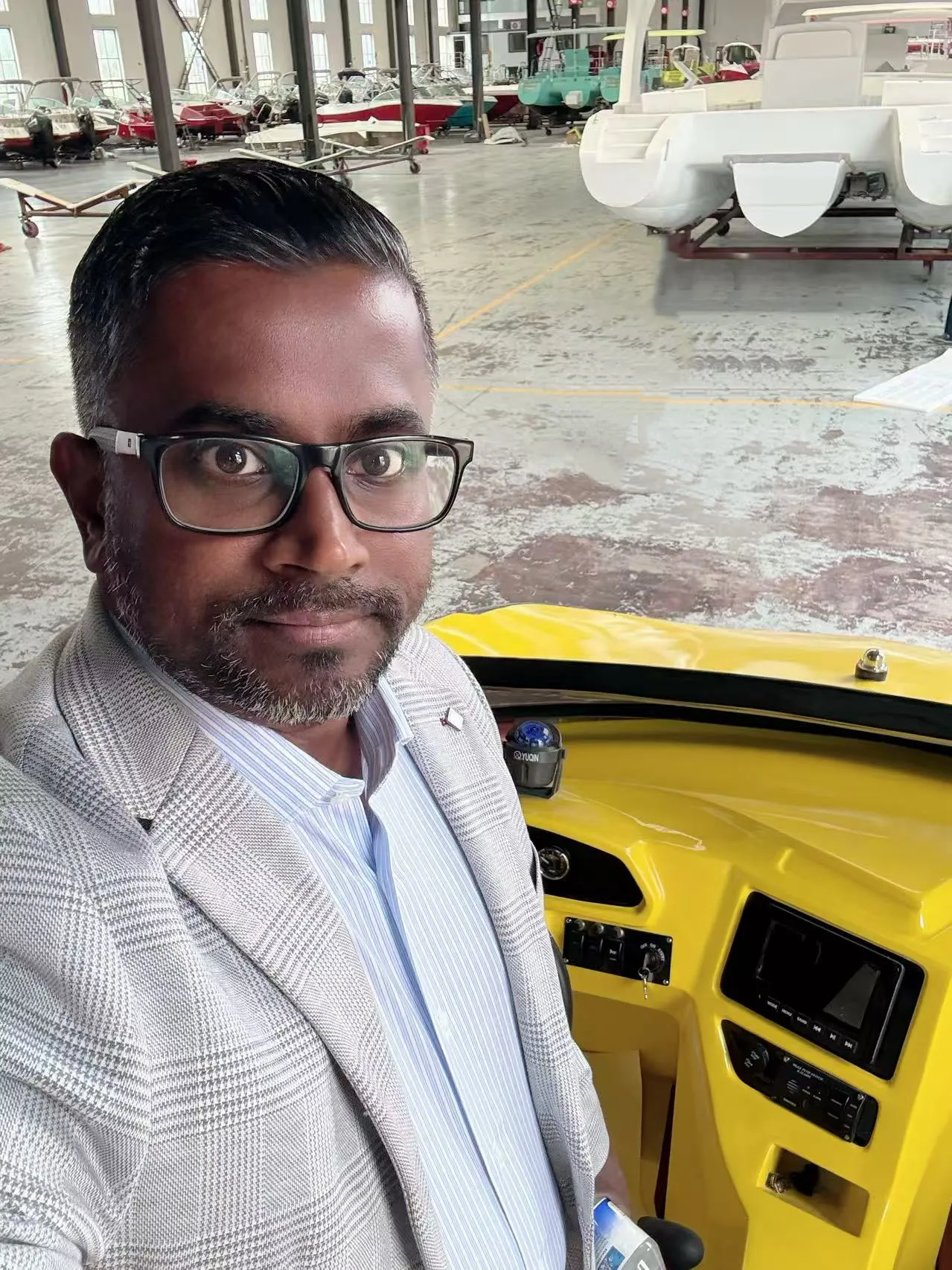 Visitas de clientes de Sri Lanka y firma acuerdo de cooperación