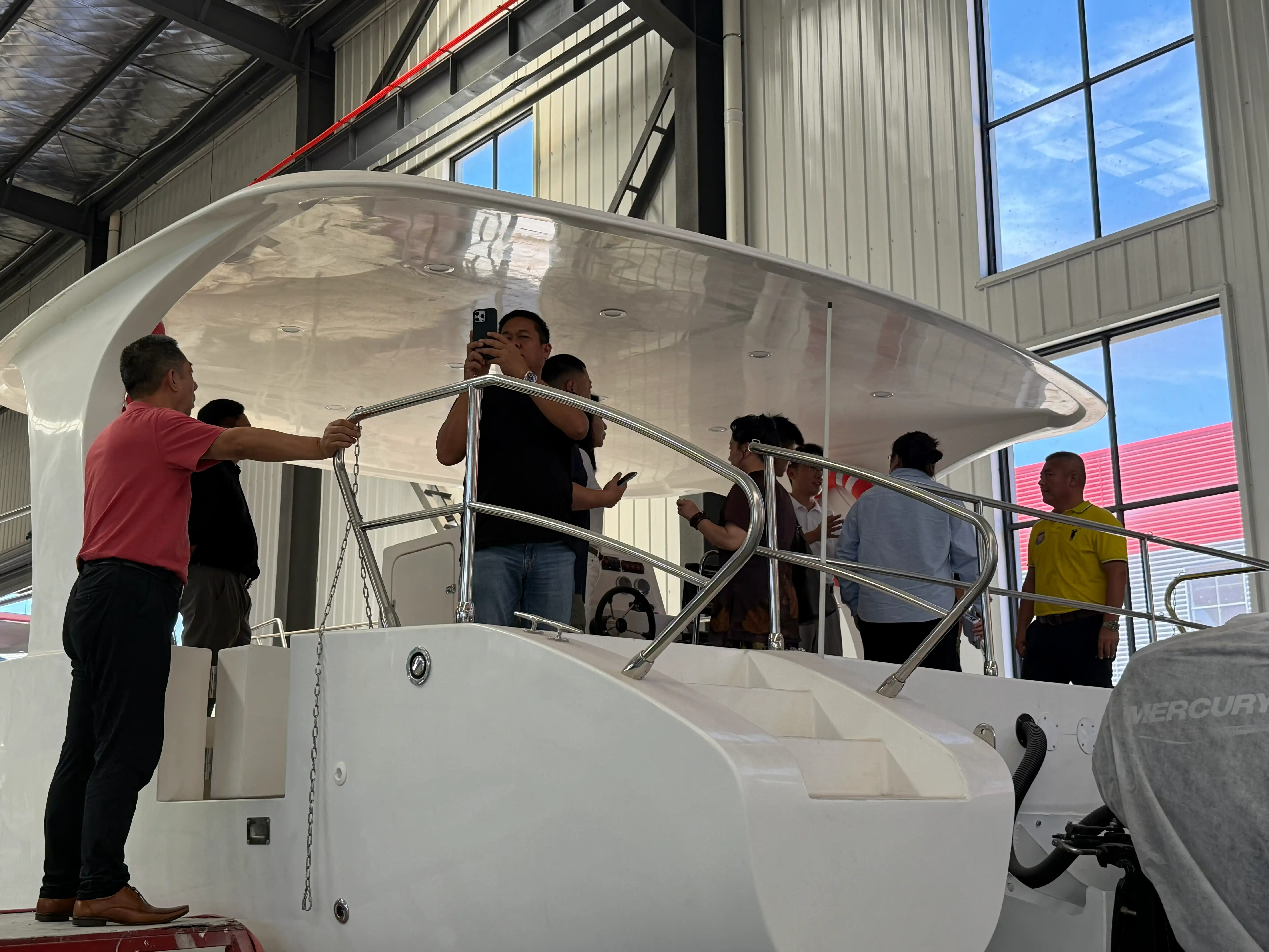 Clientes indonesios visitan LAWADA® para inspección de fábrica